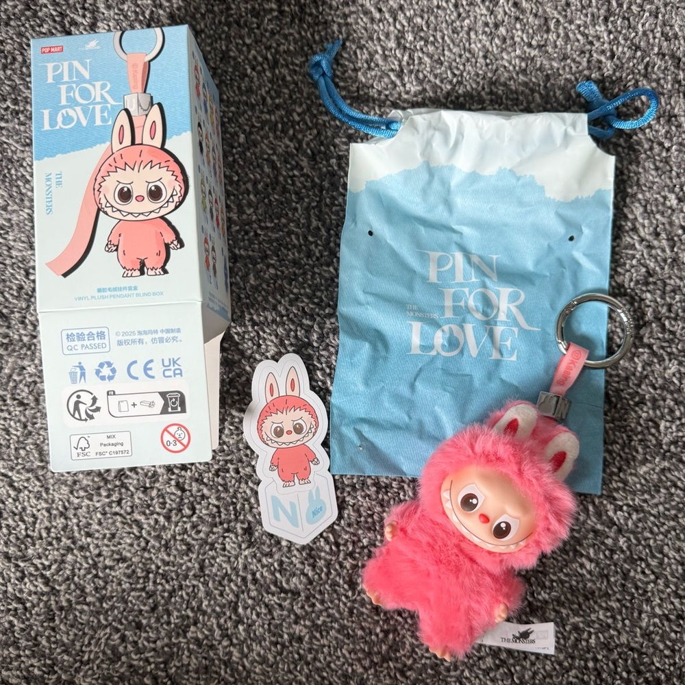 Pop Mart The Monsters Pin For Love Letter N Labubu blind box keychain pendant